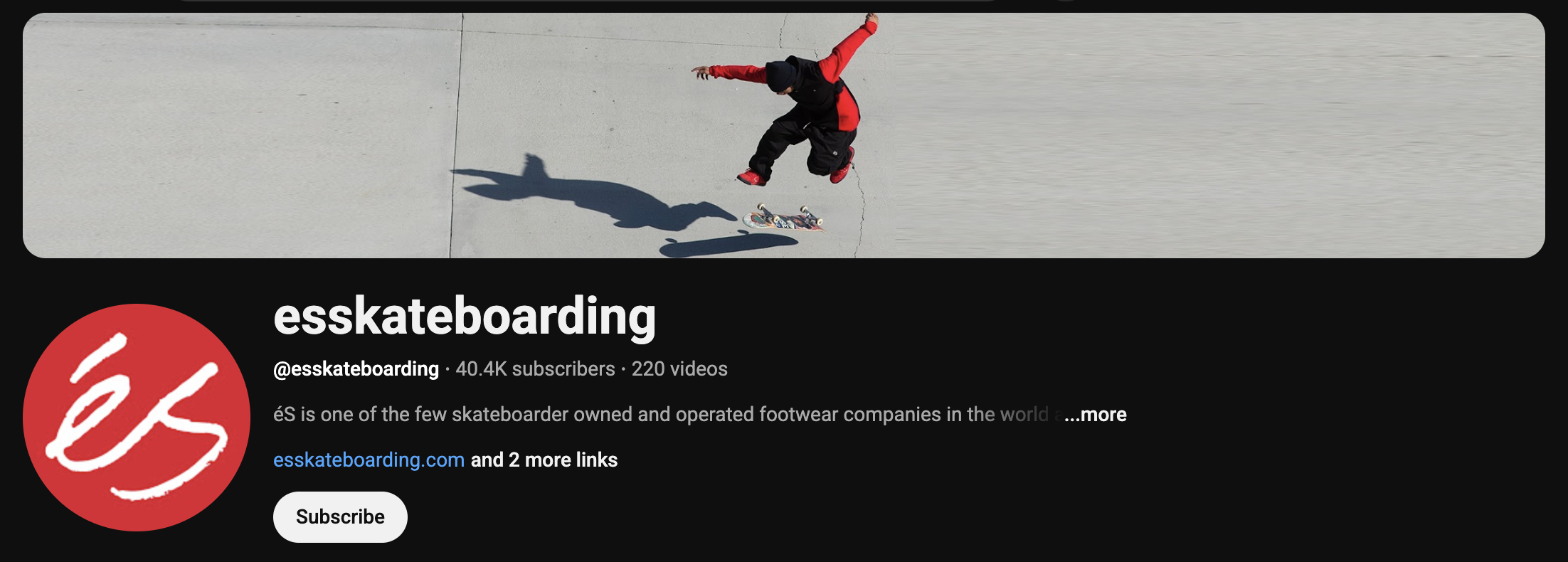 éS YouTube homepage banner image